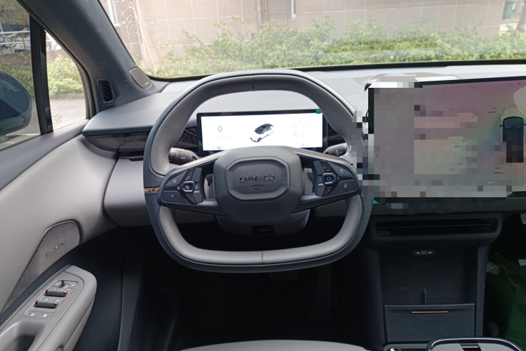 领克Z20 2025款 530km 后驱Pro中控内饰13