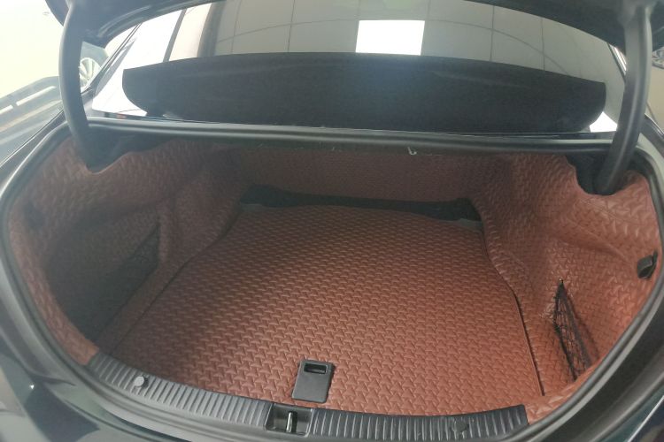 奔驰C级 2021款 C 260 L 运动星耀臻藏版局部细节23