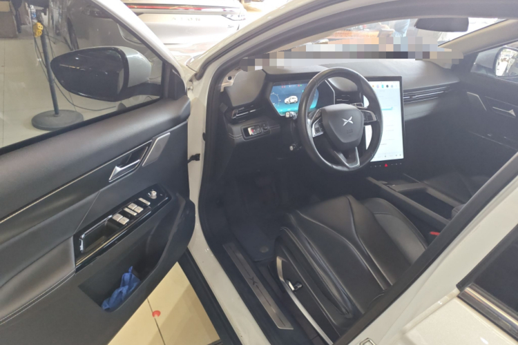 小鹏G3 2022款 G3i 460N+中控内饰20