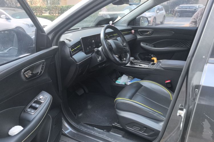 荣威RX5 2021款 PLUS 330TGI 自动国潮智臻版中控内饰20