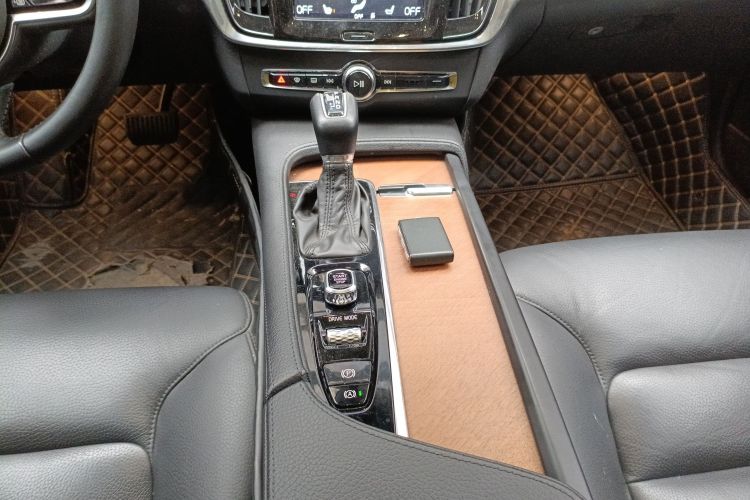 沃尔沃S90 2020款 T5 智逸豪华版局部细节18