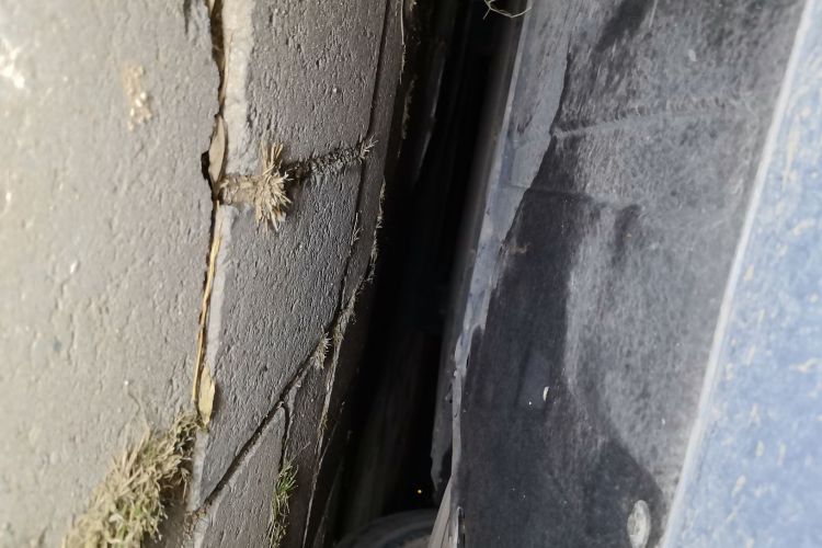 鸿蒙智行 问界M5 2022款 纯电四驱性能版局部细节9008