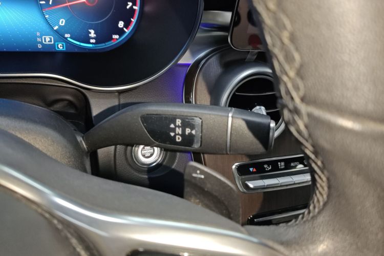 奔驰GLC 2021款 GLC 300 L 4MATIC 豪华型中控内饰18