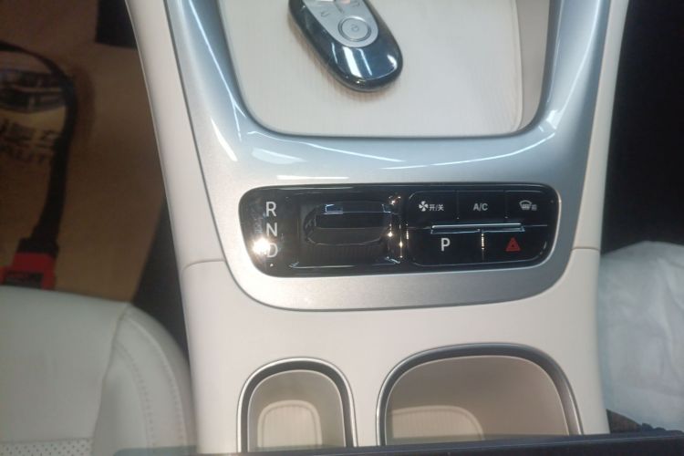 吉利银河 星愿 2025款 310km 梦想版中控内饰18