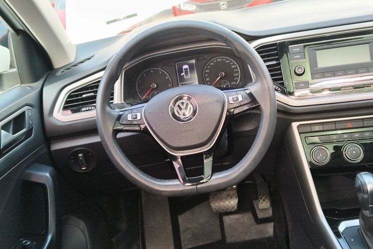 大众 T-ROC探歌 2018款 230TSI DSG两驱进取型 国V局部细节13