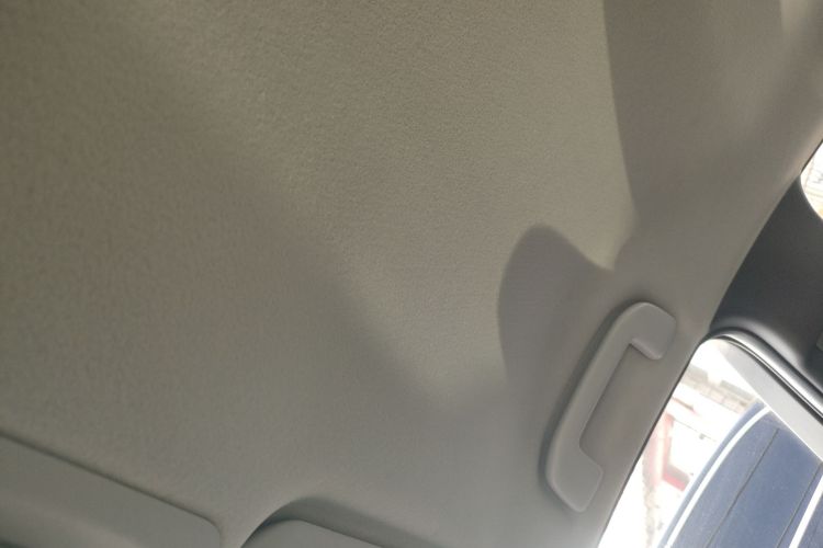 丰田 雷凌 2023款 TNGA 1.5L CVT进取版中控内饰22