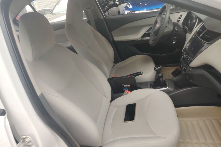 雪佛兰 2015款 赛欧3 1.3L 手动理想版局部细节41