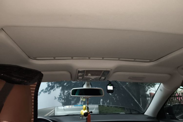 红旗H7 2015款 2.0T 豪华型中控内饰22