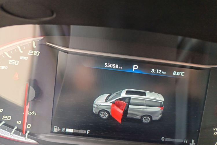 上汽大通MAXUS 大通G50 2019款 1.5T 首发款自动豪华版 6座中控内饰15