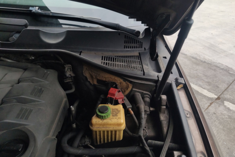 大众 途锐 2011款 3.0TDI 柴油标配型局部细节9007