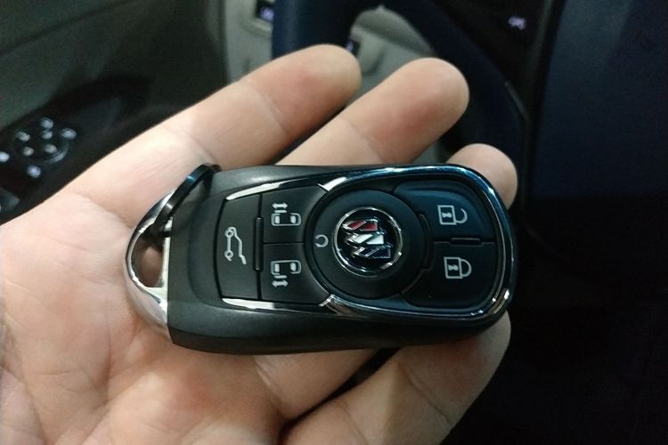 别克GL8 2020款 Avenir艾维亚 四座尊礼版中控内饰7001