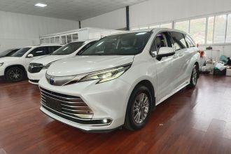 丰田 赛那SIENNA 2021款 2.5L混动 舒适版