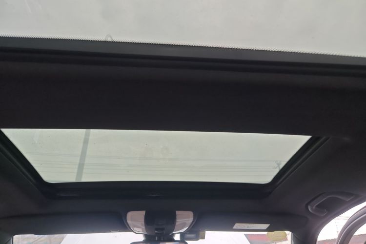 奔驰GLK级 2015款 GLK 260 4MATIC 动感型 极致版中控内饰22