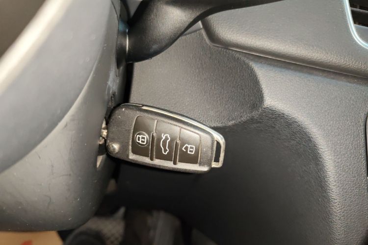 奥迪Q3 2017款 30 TFSI 时尚型中控内饰11