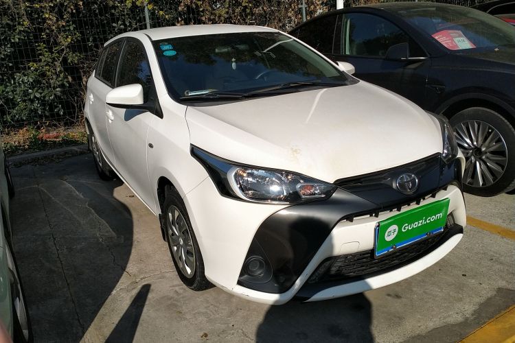 丰田 YARiS L 致炫 2016款 改款 1.5E CVT魅动版车身外观3