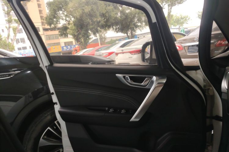 吉利汽车 远景X3 2019款 升级版 1.5L CVT精英型中控内饰7007