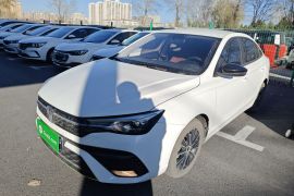 荣威i5 2021款 1.5L 手动铂金版