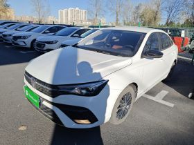 荣威i5 2021款 1.5L 手动铂金版