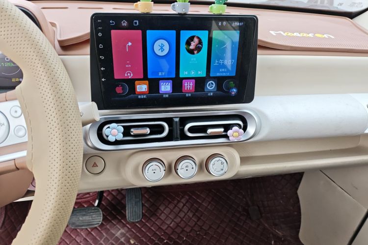 五菱汽车 宏光MINIEV 2024款 第三代 215km 青春版局部细节16