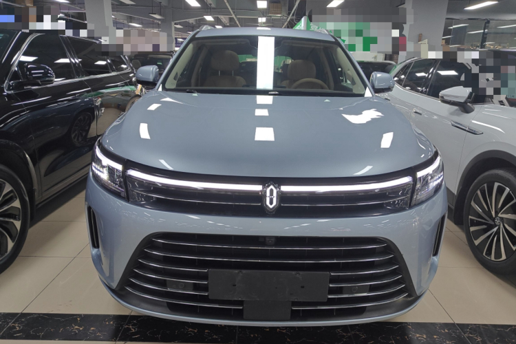 鸿蒙智行 问界M7 2024款 1.5T 后驱Plus版 5座车身外观2