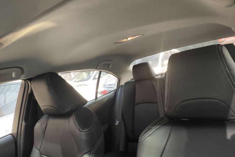 丰田 卡罗拉 2019款 1.2T S-CVT GL先锋版中控内饰22