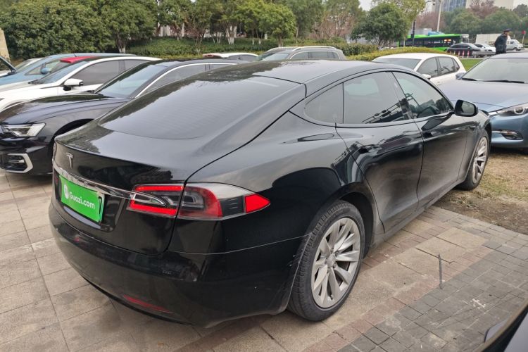 特斯拉 2017款 Model S 75D 标准续航版车身外观7