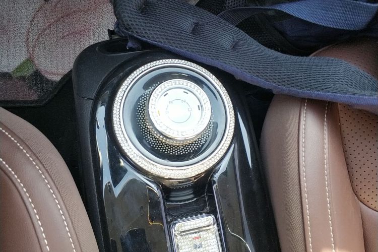 五菱汽车 五菱缤果 2023款 410km 灵犀尊享款中控内饰18