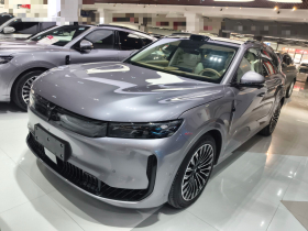 岚图汽车 岚图FREE 2025款 FREE+ 四驱乾崑版