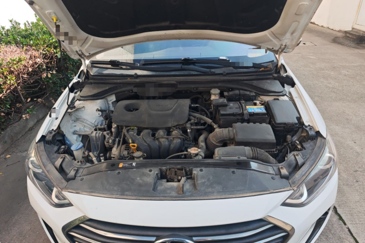 现代 领动 2016款 1.6L 自动智炫·精英型局部细节24