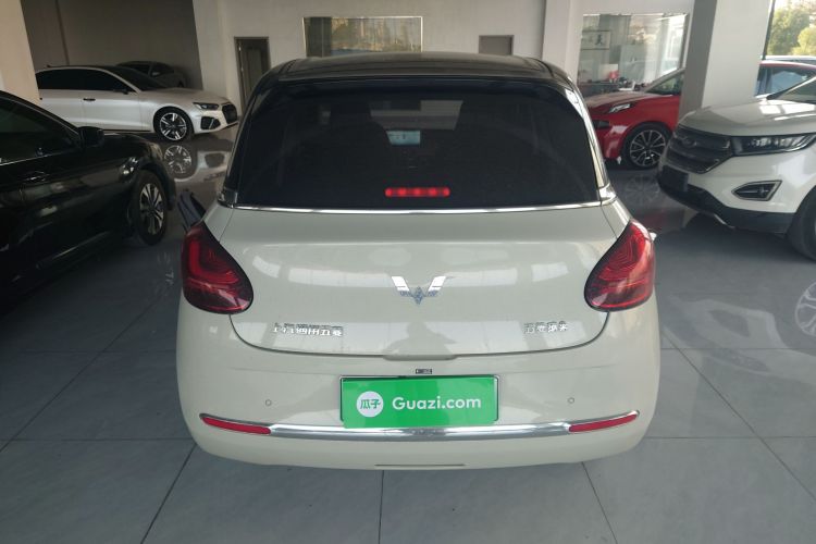 五菱汽车 五菱缤果 2023款 333km 灵犀互联款车身外观6