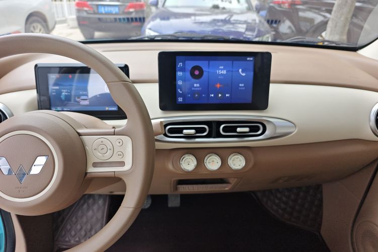 五菱汽车 宏光MINIEV 2025款 四门版 臻享款中控内饰16