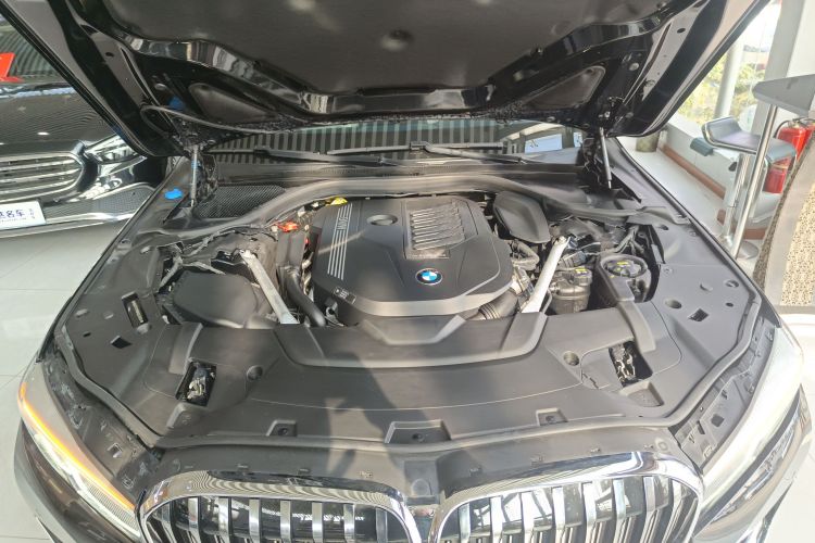 宝马7系 2021款 740Li 领先型 豪华套装局部细节24