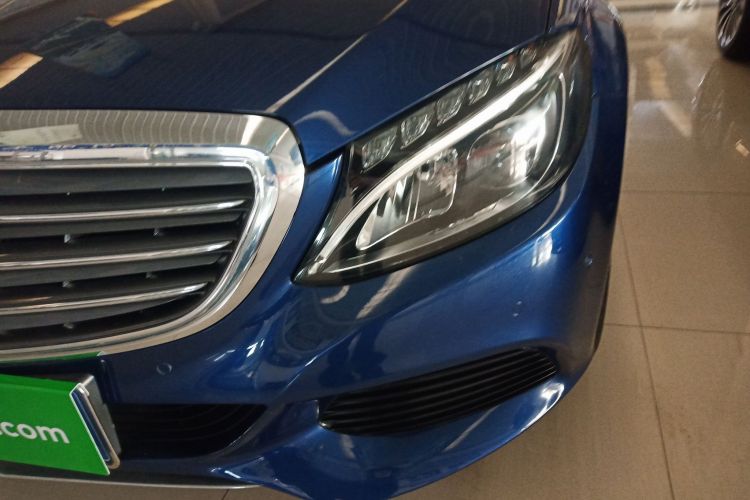 奔驰C级 2016款 C 180 L局部细节36