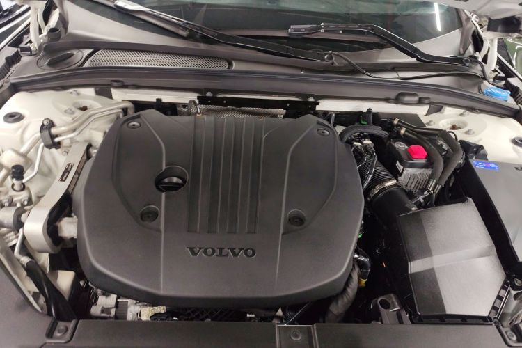 沃尔沃S90 2021款 B5 智远豪华版机舱底盘24