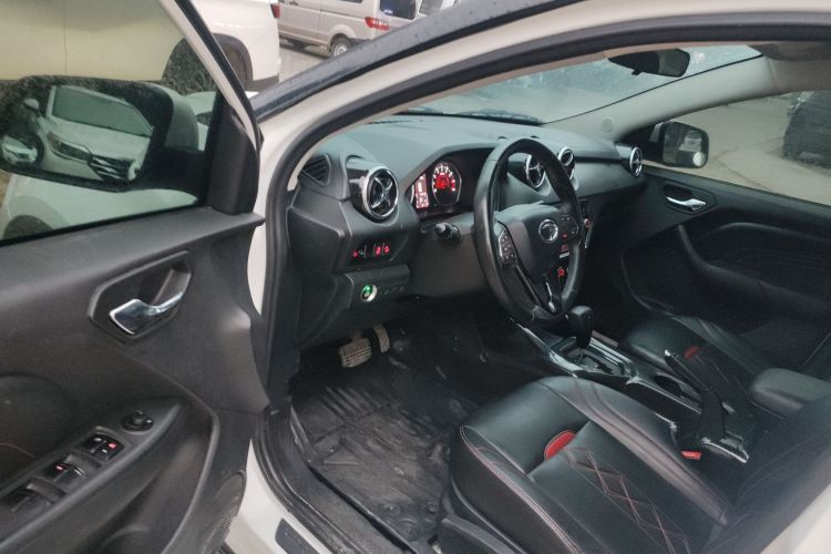 东南DX3 2018款 1.5T CVT尊贵型中控内饰7003