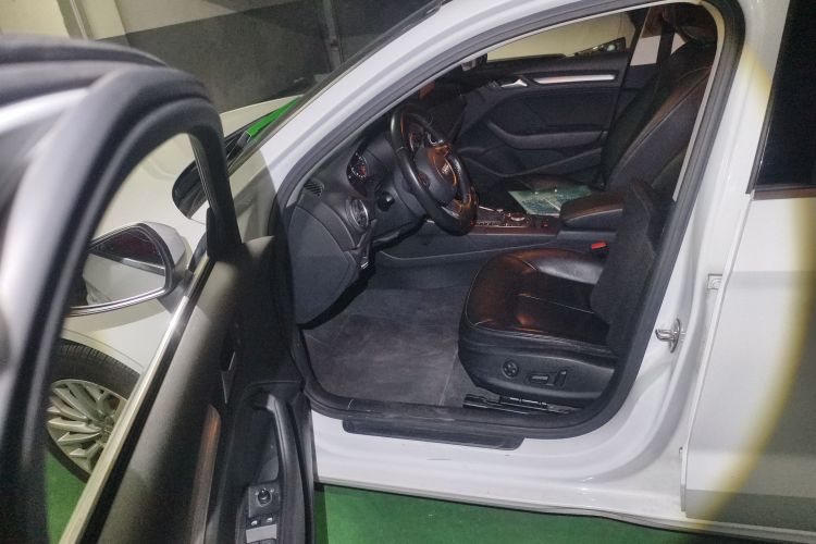 奥迪A3 2016款 Limousine 35 TFSI 领英型局部细节19