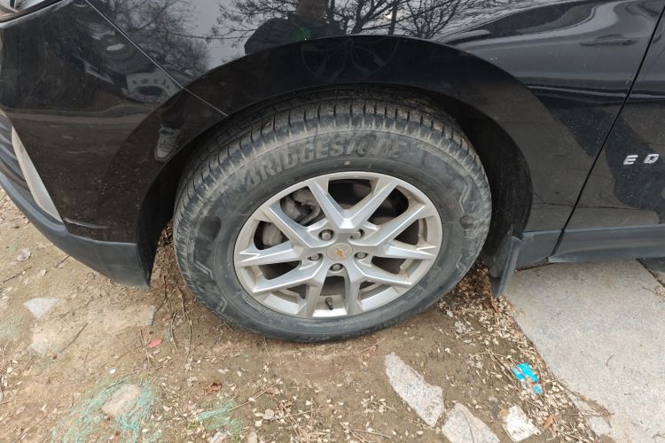 雪佛兰 探界者 2022款 535T 驰界版车身外观6007