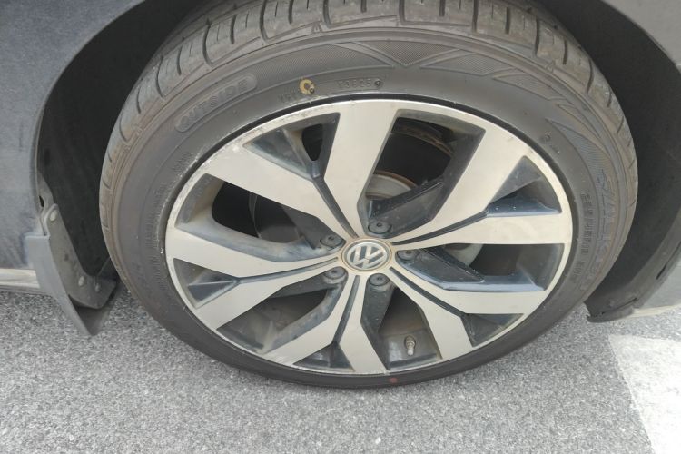 大众 迈腾 2019款 330TSI DSG 尊贵型 国VI车身外观6007