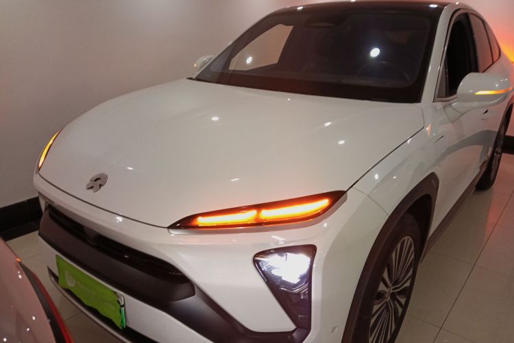 蔚来EC6 2020款 605KM 运动版车身外观2