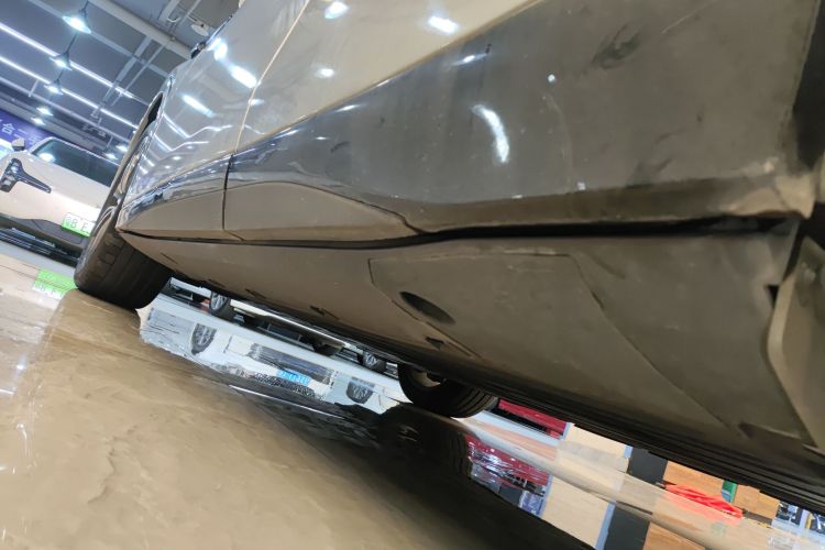 小鹏G6 2023款 755 超长续航 Pro局部细节9002