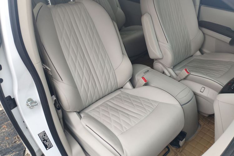 别克GL8 2023款 陆上公务舱 652T 豪华型局部细节41