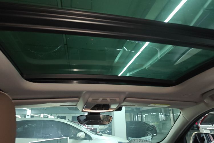 宝马X2 2020款 sDrive20i M越野套装中控内饰22