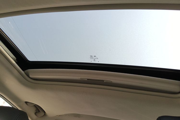 雪铁龙C4L 2014款 1.6THP 智驱版 自动劲智型中控内饰22