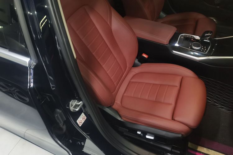 宝马3系 2021款 改款二 325Li xDrive M运动套装局部细节41
