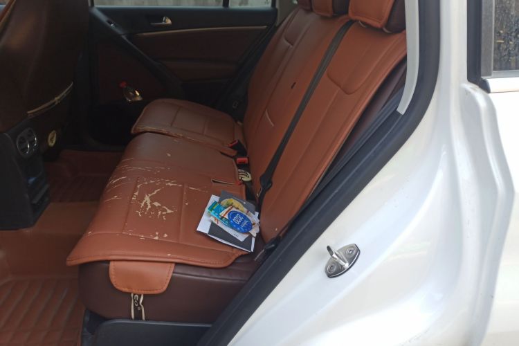 大众 途观 2013款 2.0TSI 自动四驱豪华版中控内饰21