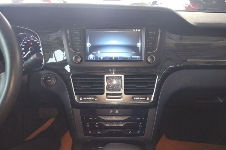 红旗H7 2019款 2.0T 旗舰版局部细节16