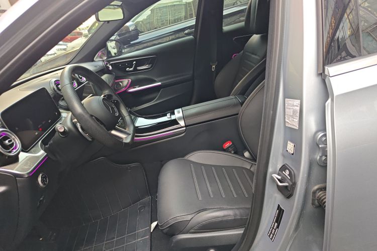 奔驰C级 2023款 C 260 L 运动版局部细节19