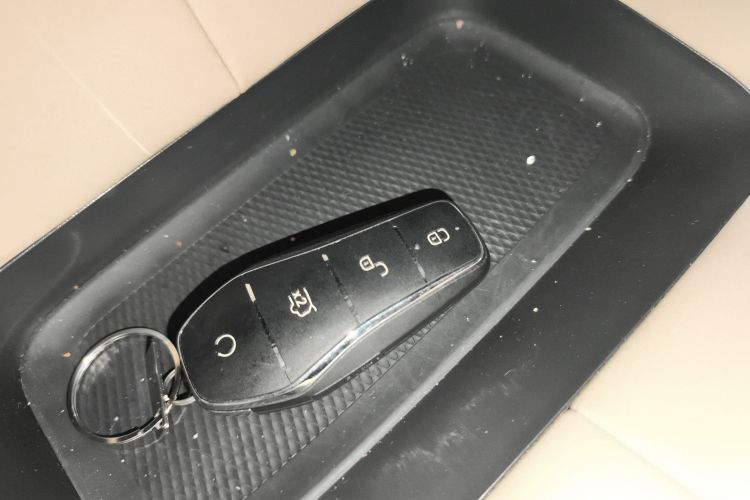 比亚迪 海豚 2023款 420km 时尚版中控内饰7001