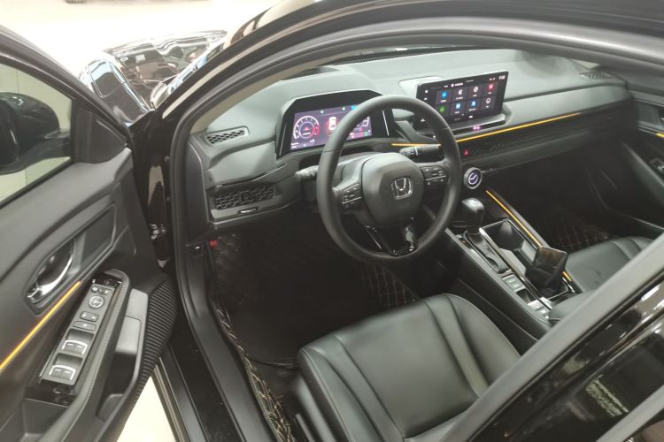 本田 雅阁 2024款 260TURBO 豪华版中控内饰7003