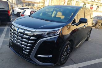 腾势D9 2022款 DM-i 970 四驱旗舰型